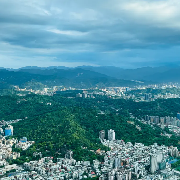 台北餐廳推薦 - 台北義大利餐廳推薦 - 隨意鳥地方 101 觀景餐廳85F - 台北101餐廳推薦